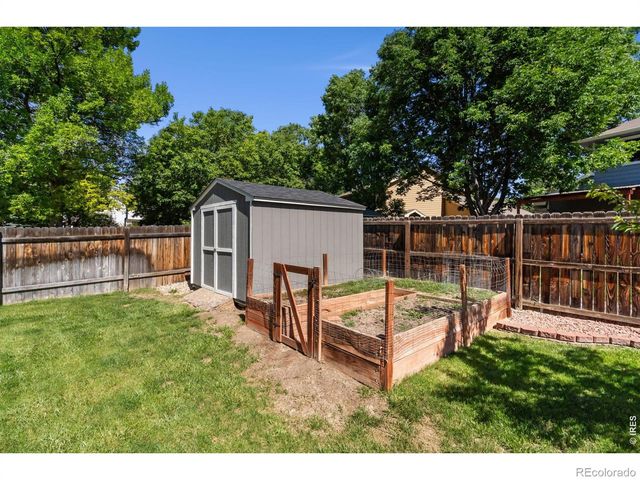 883 W 44th Street, Loveland, CO 80538