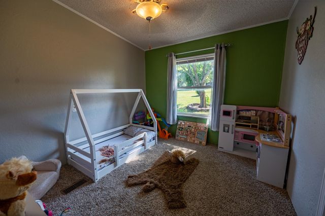 1905 SW Sunny Hills, El Dorado, KS 67042
