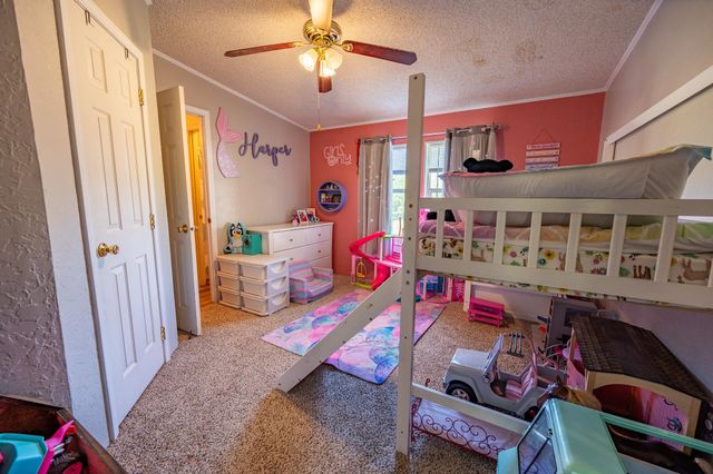 1905 SW Sunny Hills, El Dorado, KS 67042