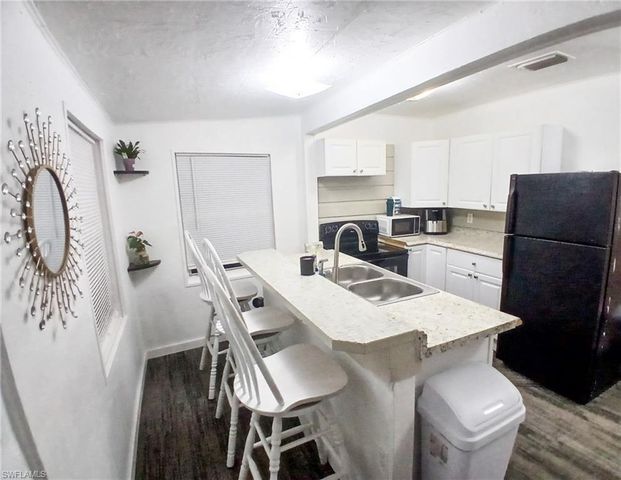 47 Cypress ST, North Fort Myers, FL 33903