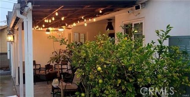 3871 Grayburn, Los Angeles, CA 90008