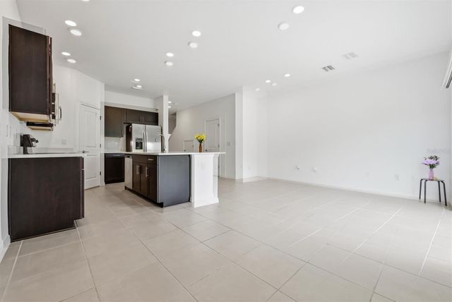 34202 POLACCA LANE, Wesley Chapel, FL 33543