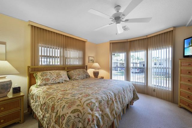 2100 KINGS HIGHWAY 918, Port Charlotte, FL 33980