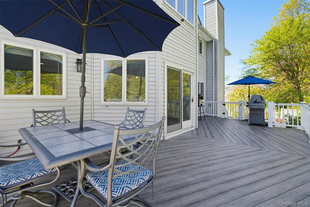 303 Bliss Lane, Valley Cottage, NY 10989