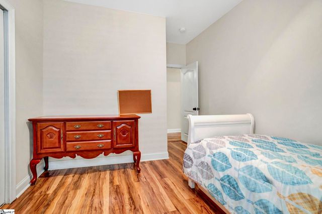 104 Penrith Court, Simpsonville, SC 29681