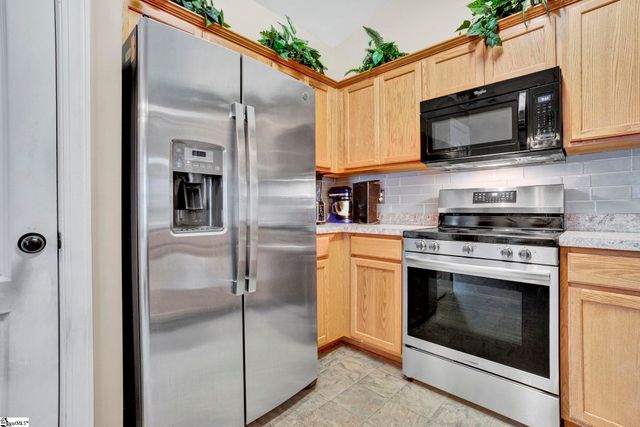 104 Penrith Court, Simpsonville, SC 29681