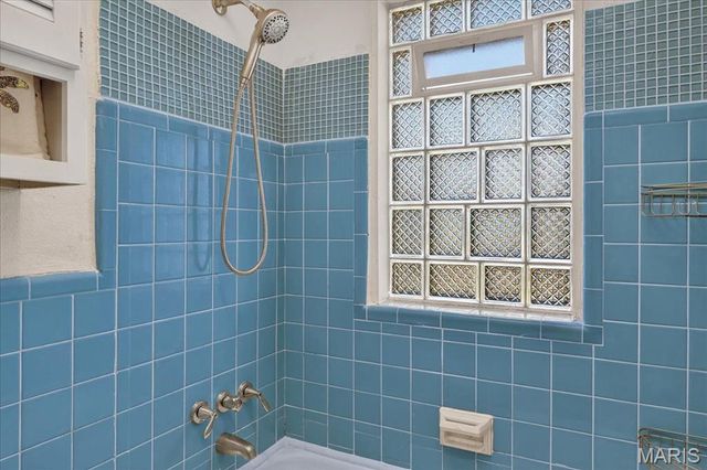 6511 Heege Road, Affton, MO 63123