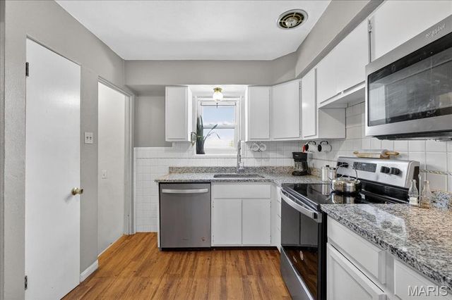 6511 Heege Road, Affton, MO 63123