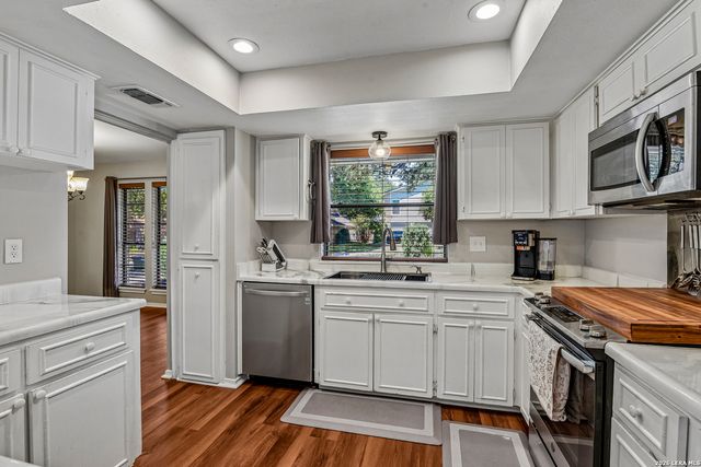 15119 SUN SPUR ST, San Antonio, TX 78232