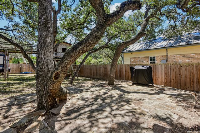 15119 SUN SPUR ST, San Antonio, TX 78232