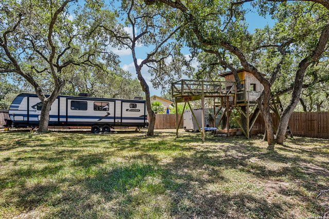 15119 SUN SPUR ST, San Antonio, TX 78232