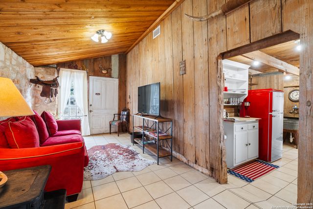 3499 us highway 290, Fredericksburg, TX 78624