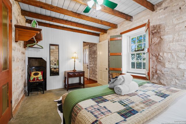 3499 us highway 290, Fredericksburg, TX 78624