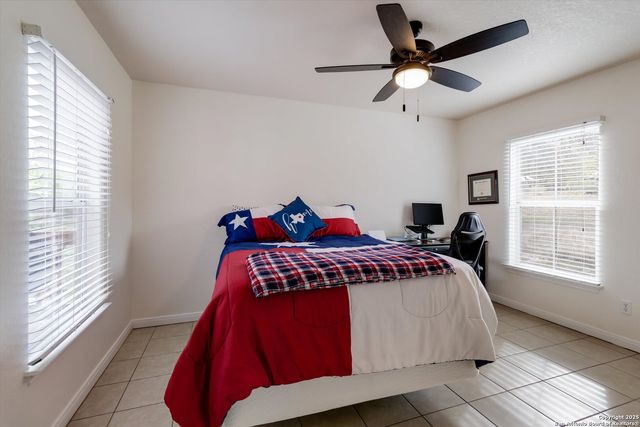 6016 Apache Moon, Spring Branch, TX 78070