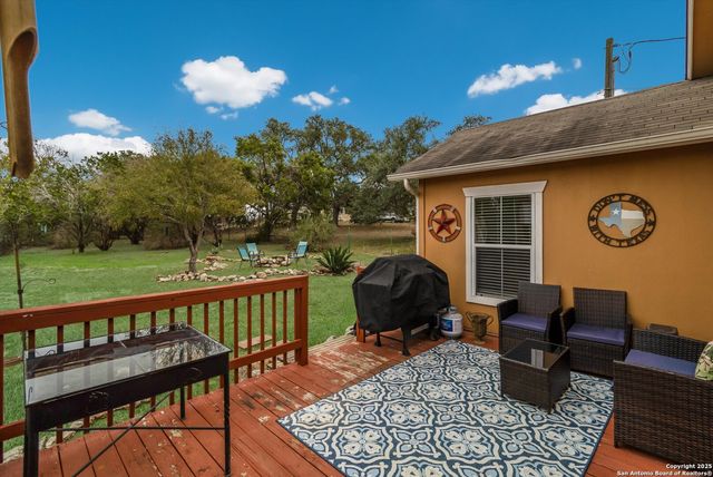 6016 Apache Moon, Spring Branch, TX 78070
