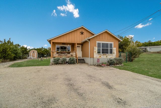 6016 Apache Moon, Spring Branch, TX 78070