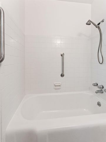 1119 Meadow Rd, West Sacramento, CA 95691