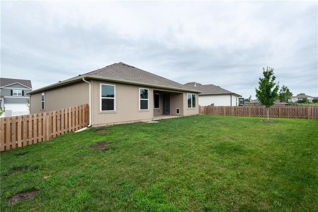 1606 Maci Drive, Belton, MO 64012