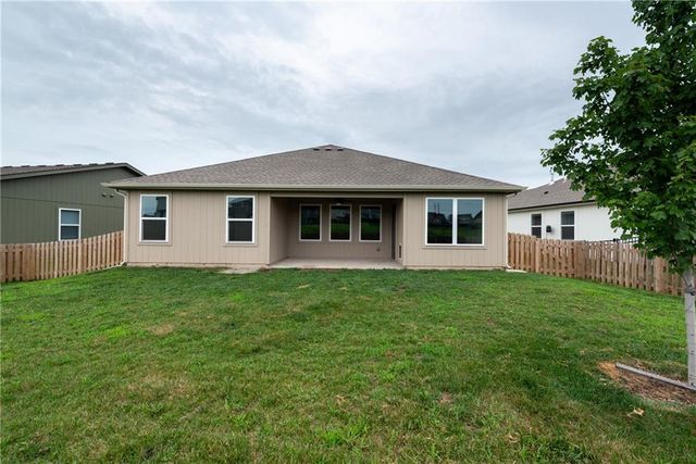1606 Maci Drive, Belton, MO 64012
