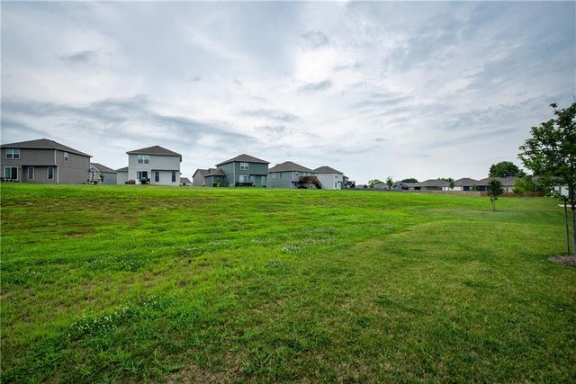1606 Maci Drive, Belton, MO 64012