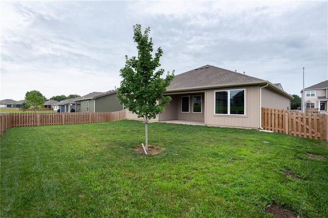1606 Maci Drive, Belton, MO 64012