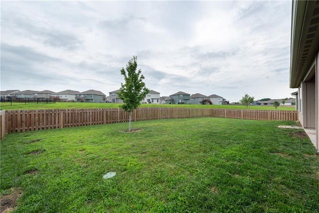 1606 Maci Drive, Belton, MO 64012