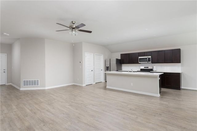 1606 Maci Drive, Belton, MO 64012