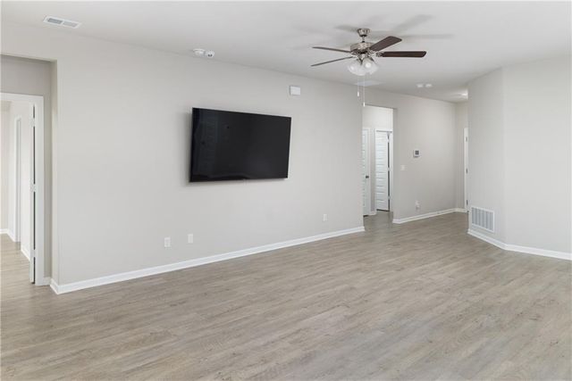 1606 Maci Drive, Belton, MO 64012