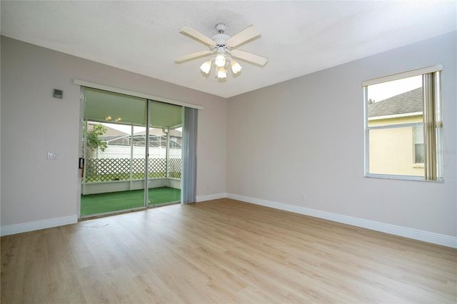 13827 HAWKEYE DRIVE, Orlando, FL 32837