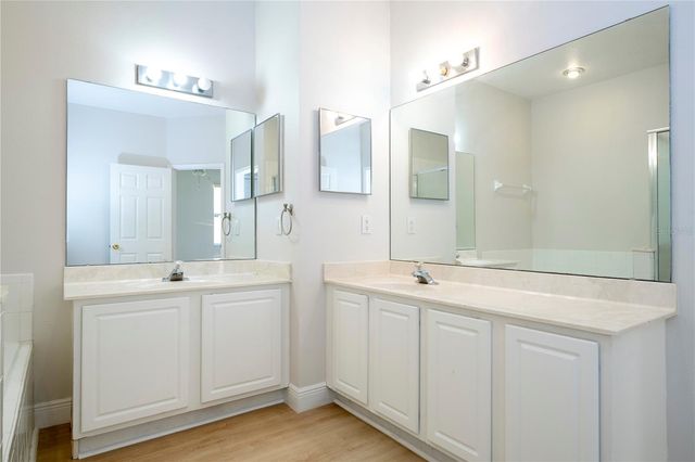13827 HAWKEYE DRIVE, Orlando, FL 32837