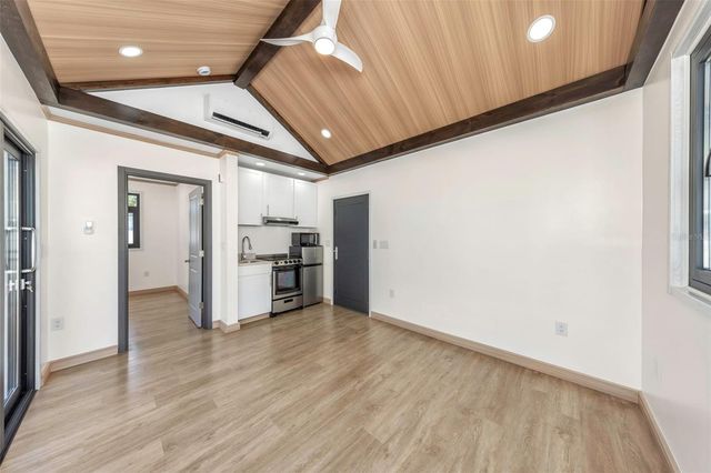 1125 MELROSE AVENUE S, St Petersburg, FL 33705