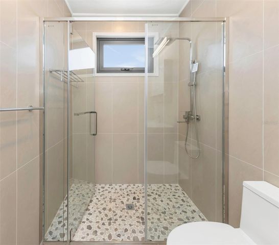 1125 MELROSE AVENUE S, St Petersburg, FL 33705