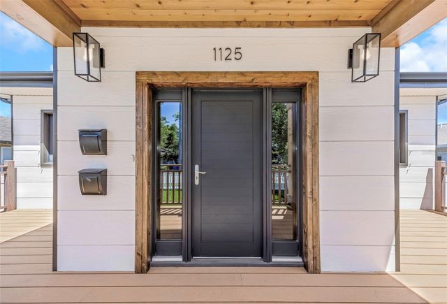 1125 MELROSE AVENUE S, St Petersburg, FL 33705