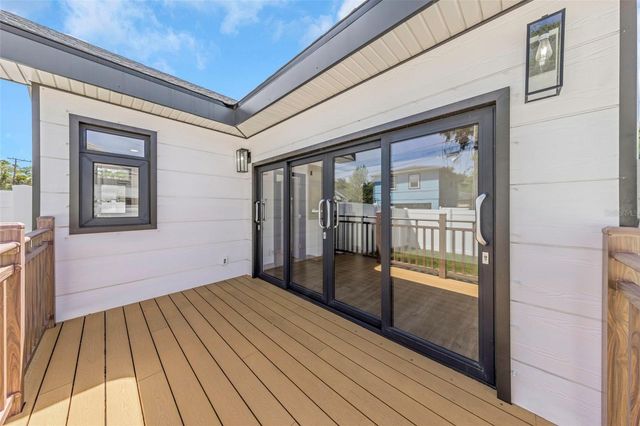 1125 MELROSE AVENUE S, St Petersburg, FL 33705