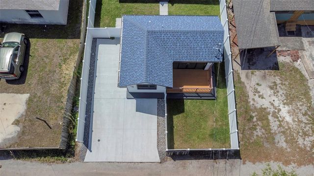 1125 MELROSE AVENUE S, St Petersburg, FL 33705