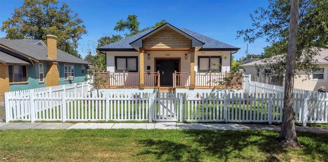 1125 MELROSE AVENUE S, St Petersburg, FL 33705