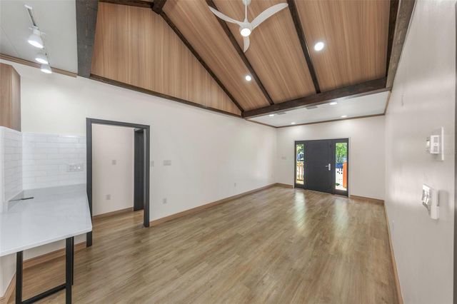 1125 MELROSE AVENUE S, St Petersburg, FL 33705