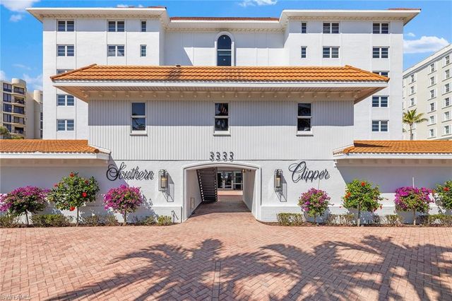 3333 Gulf Shore BLVD N # 4, Naples, FL 34103