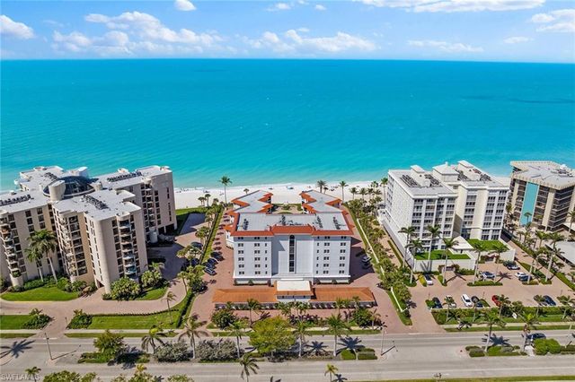 3333 Gulf Shore BLVD N # 4, Naples, FL 34103