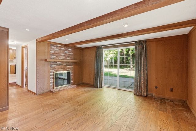 8700 Bradford Lane, Brecksville, OH 44141