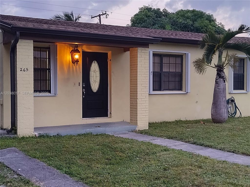 265 NW 190th Street, Miami Gardens, FL 33169