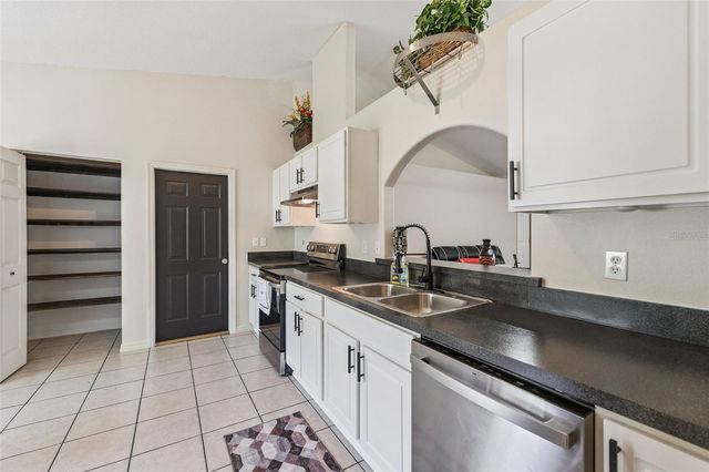 37 LINDSAY DRIVE, Palm Coast, FL 32137