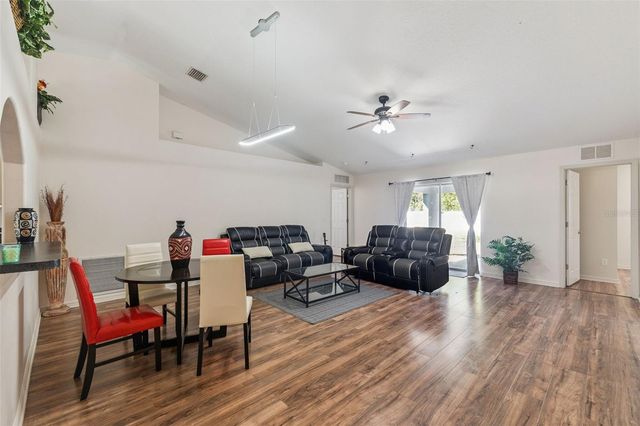 37 LINDSAY DRIVE, Palm Coast, FL 32137