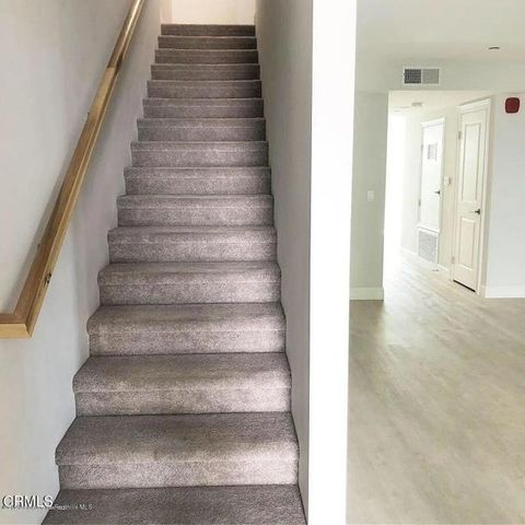 60 S Vinedo Avenue 105, Pasadena, CA 91107