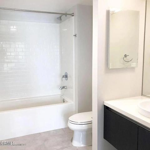 60 S Vinedo Avenue 105, Pasadena, CA 91107