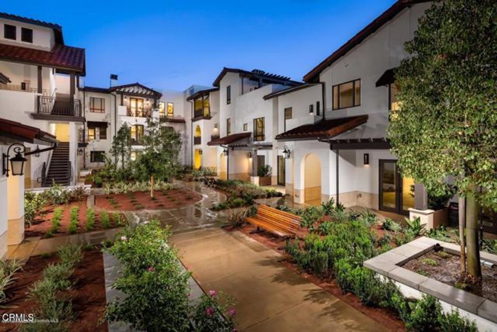 60 S Vinedo Avenue 105, Pasadena, CA 91107