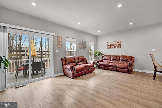 14 PRATT LANE, Lawrence Township, NJ 08648