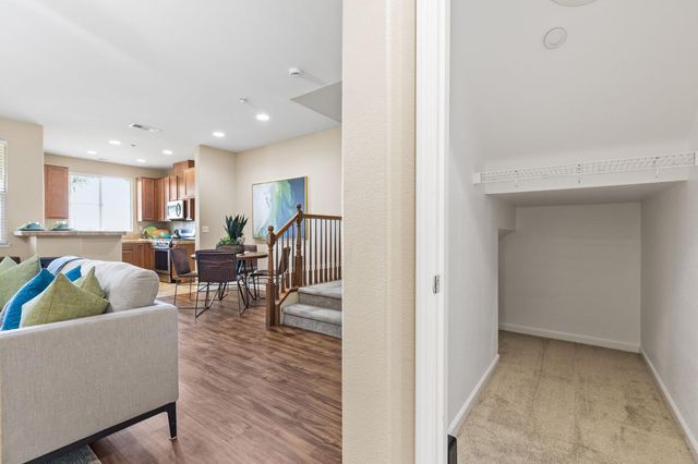 3103 Leiper Loop, Lincoln, CA 95648