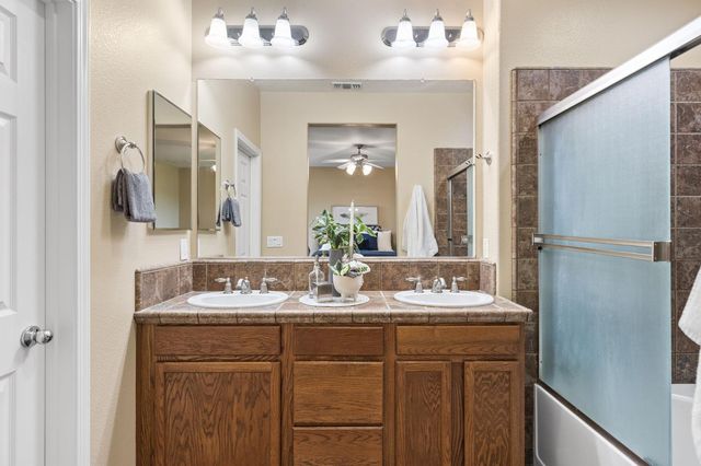 3103 Leiper Loop, Lincoln, CA 95648