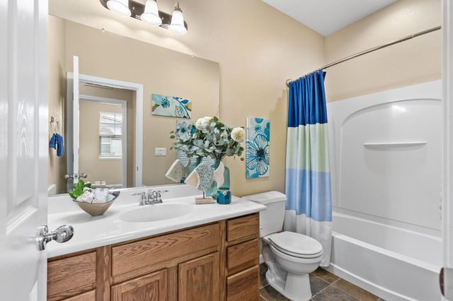 3103 Leiper Loop, Lincoln, CA 95648